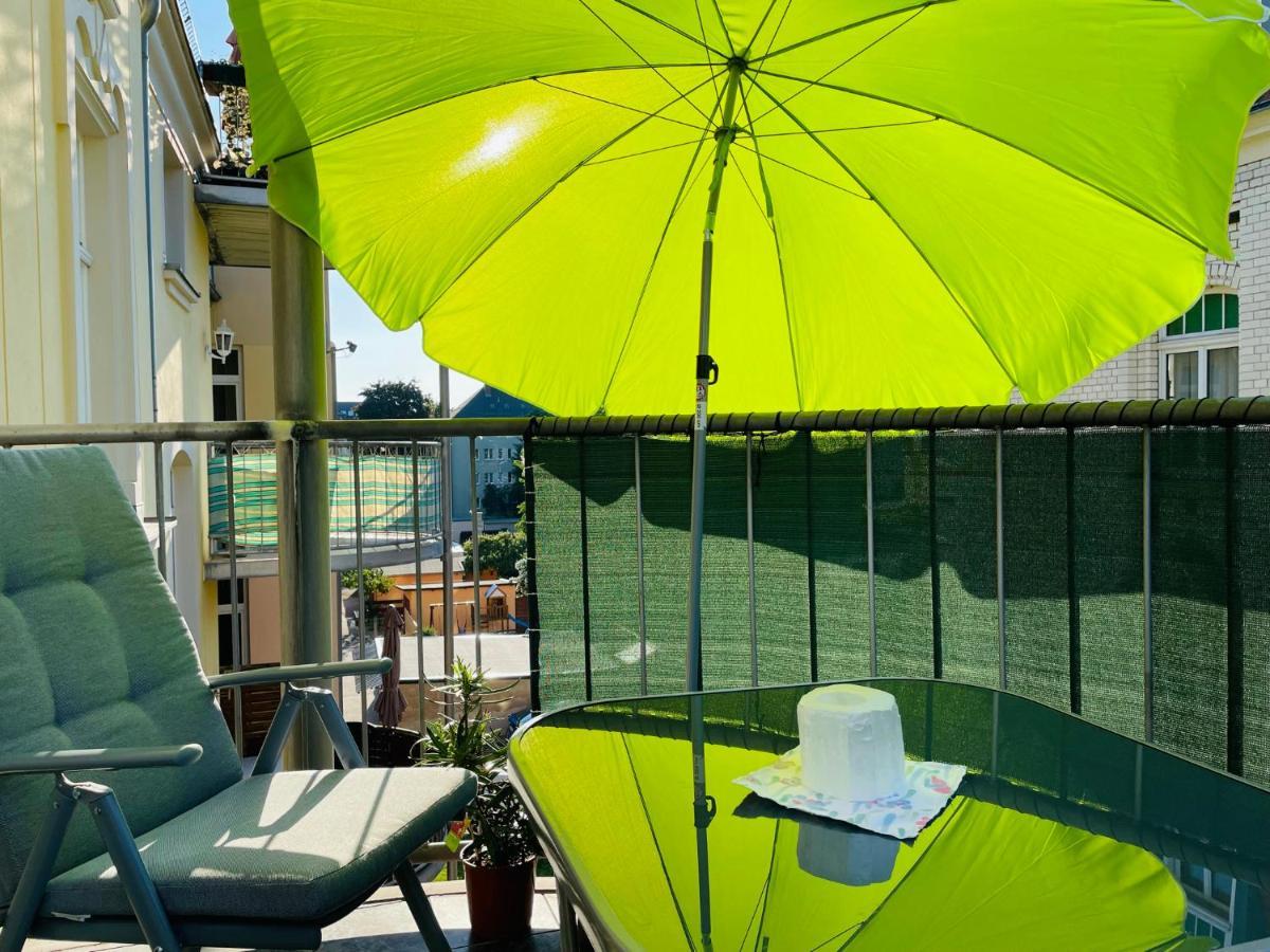 "Glueck Auf" Lichtdurchflutete Schicke Ferienwohnung In Zwickau Exterior photo