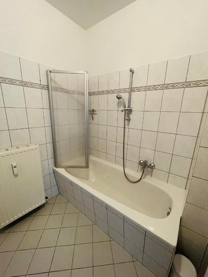 "Glueck Auf" Lichtdurchflutete Schicke Ferienwohnung In Zwickau Exterior photo